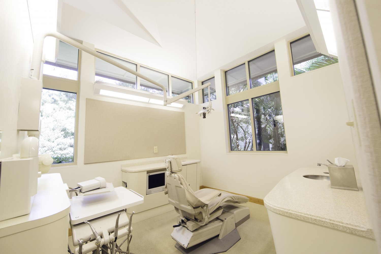 Charleston Dental Associates Office Interior - Dental Chair 5